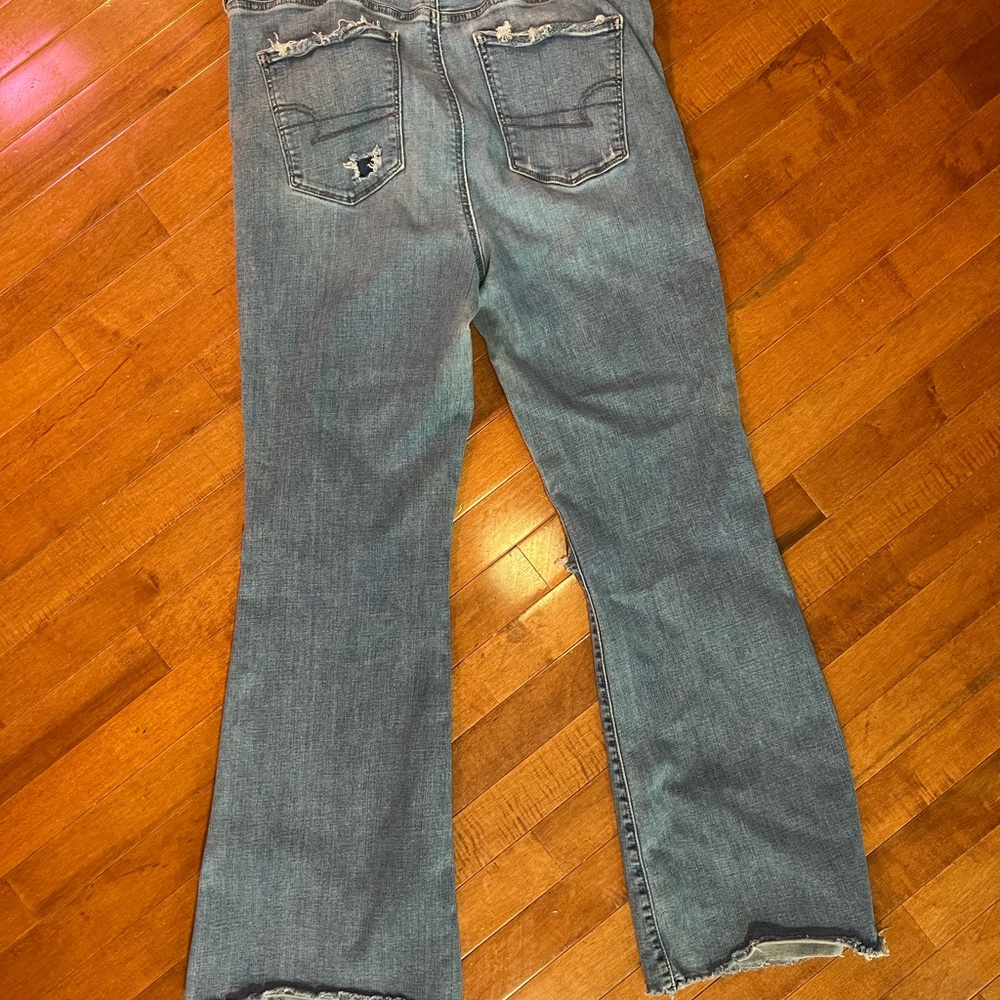 American Eagle Outfitters Light Blue Distressed Flare Jeans - Picture 2 of 6